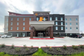Hawthorn Extended Stay by Wyndham Sulphur Lake Charles